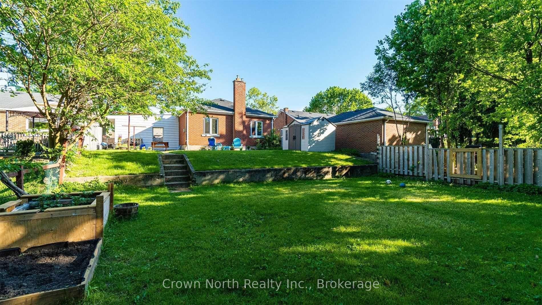Photo 39 of 196 Blucher Street, Kitchener, Mount Hope Huron Park — HOMEH