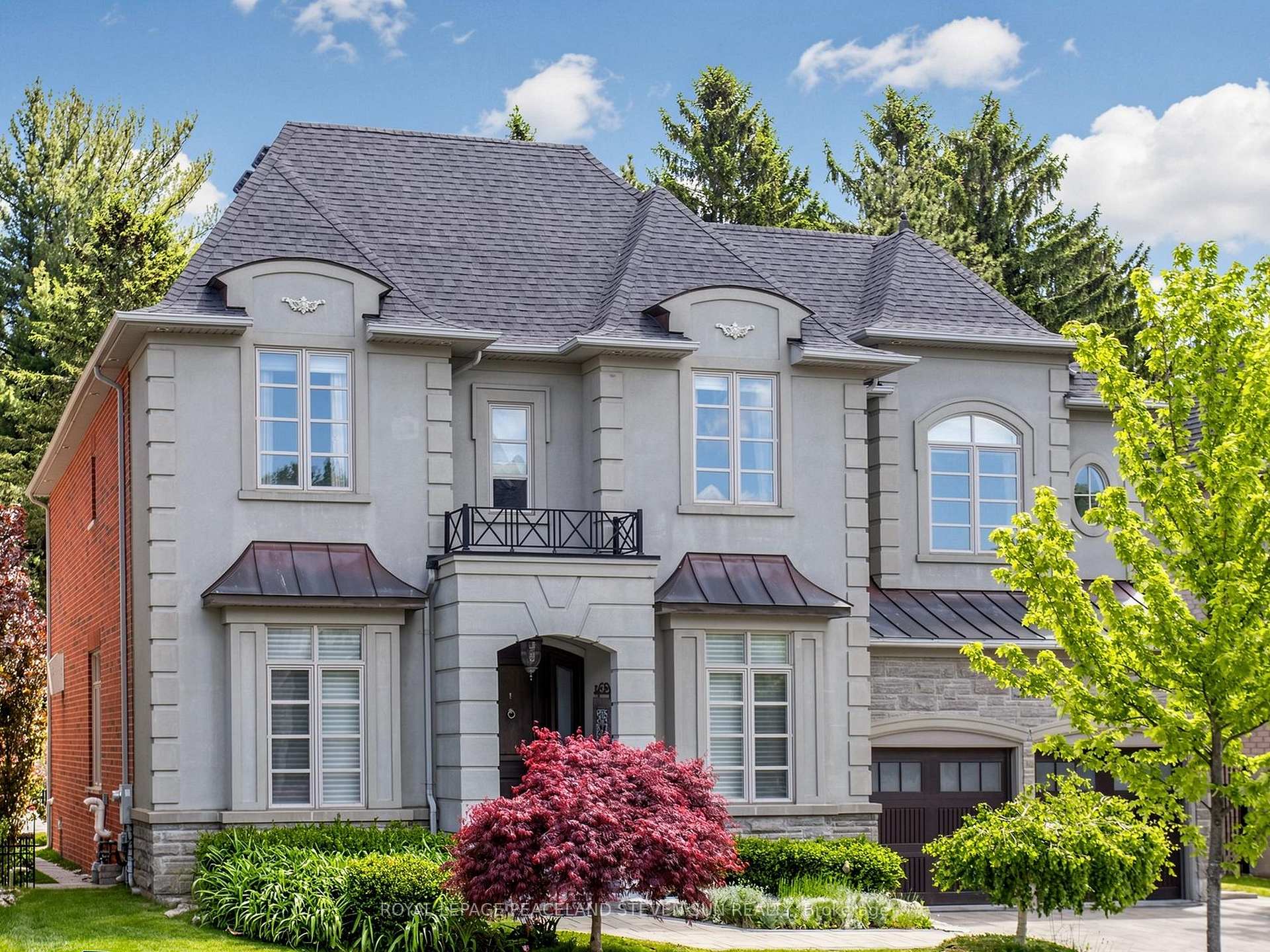 Photo of 443 Paradelle Drive