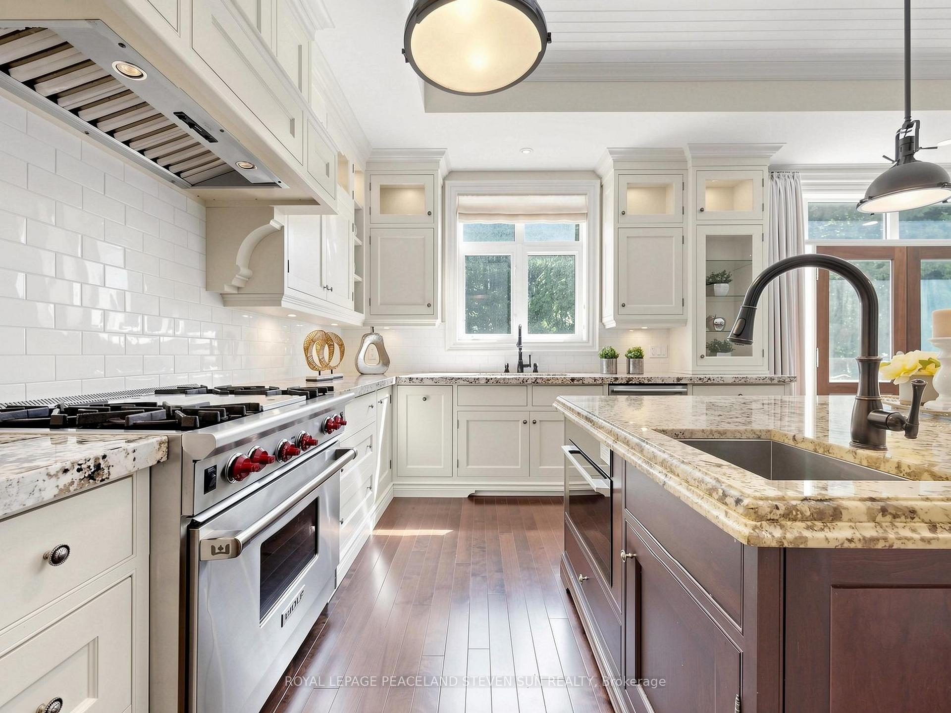 Photo 12 of 443 Paradelle Drive, Richmond Hill, Oak Ridges Lake Wilcox — HOMEH