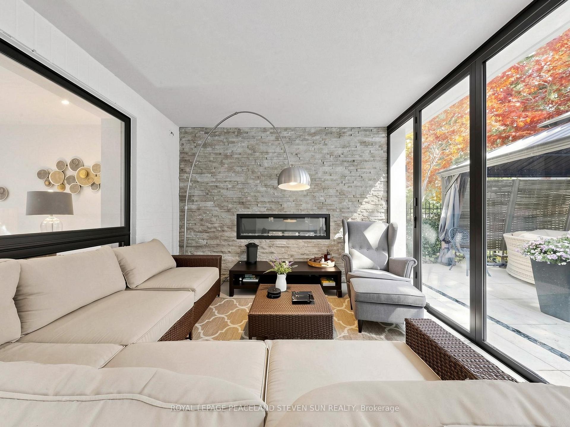 Photo 30 of 443 Paradelle Drive, Richmond Hill, Oak Ridges Lake Wilcox — HOMEH