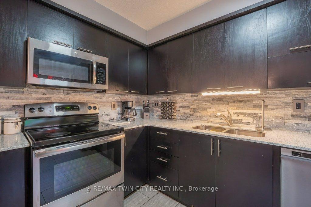 Photo 14 of Unit E33, 110 Activa Avenue, Kitchener, Larentian West — HOMEH