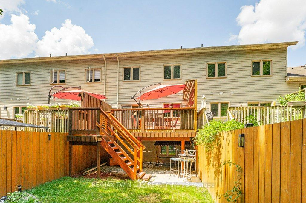 Photo 32 of Unit E33, 110 Activa Avenue, Kitchener, Larentian West — HOMEH