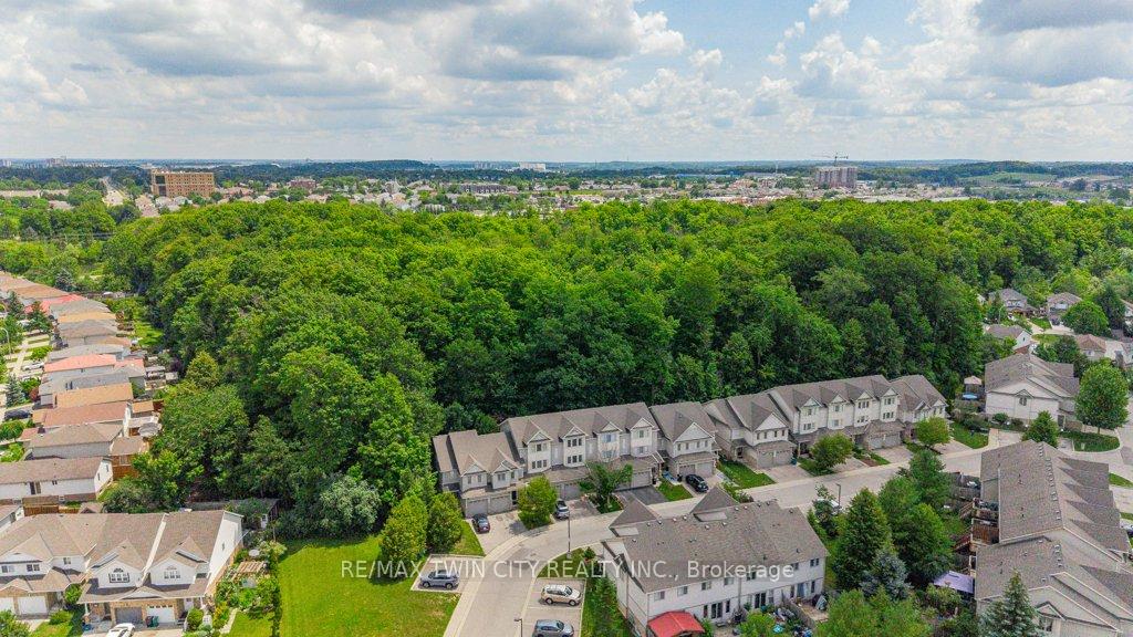 Photo 33 of Unit E33, 110 Activa Avenue, Kitchener, Larentian West — HOMEH