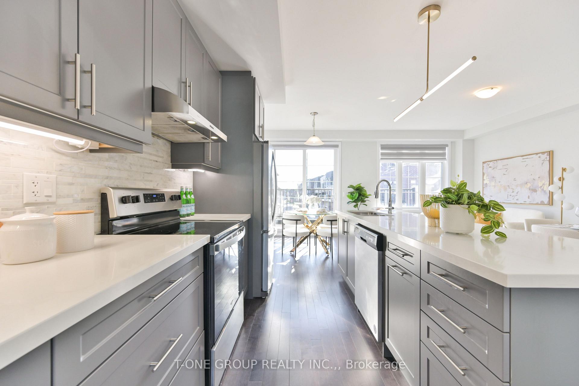 Photo 5 of 9654 Kennedy Road, Markham, Angus Glen — HOMEH