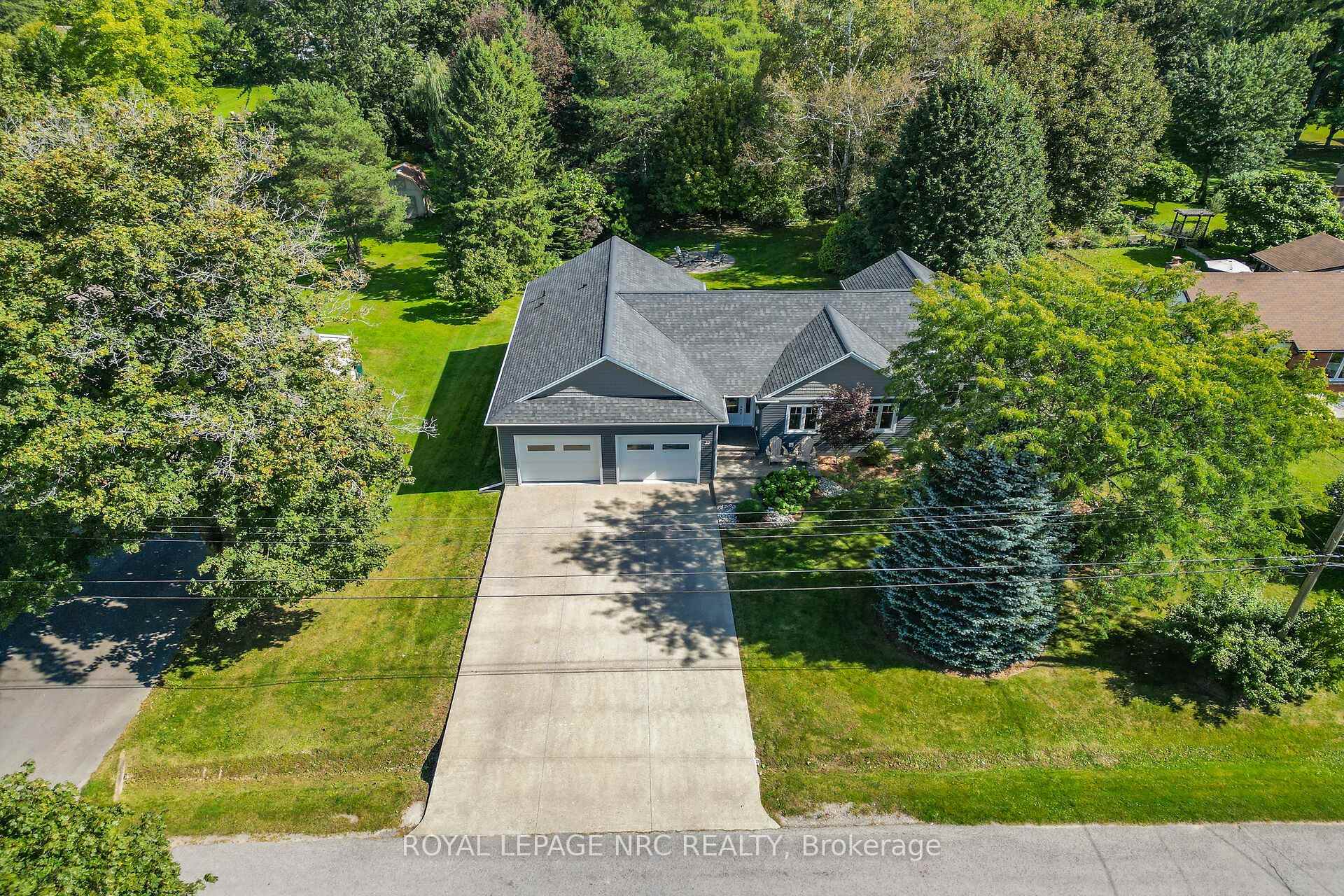 Photo 52 of 22 Crerar Avenue, Welland, N. Welland — HOMEH