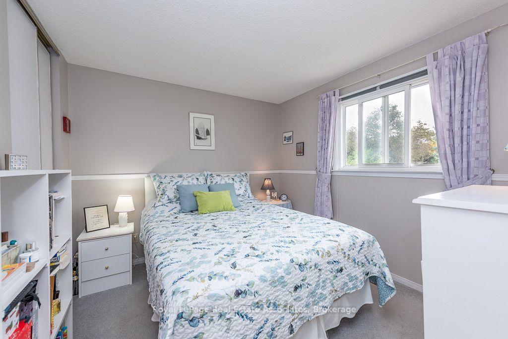 Photo 20 of 4 Nuttall Street, Brampton, Westgate — HOMEH