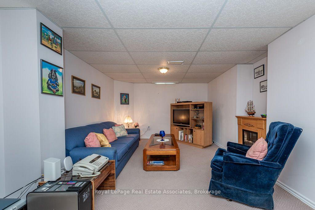Photo 26 of 4 Nuttall Street, Brampton, Westgate — HOMEH