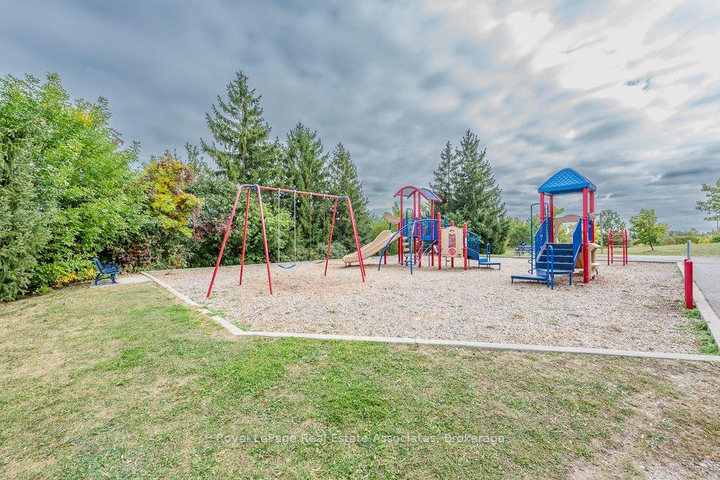 Photo 34 of 4 Nuttall Street, Brampton, Westgate — HOMEH
