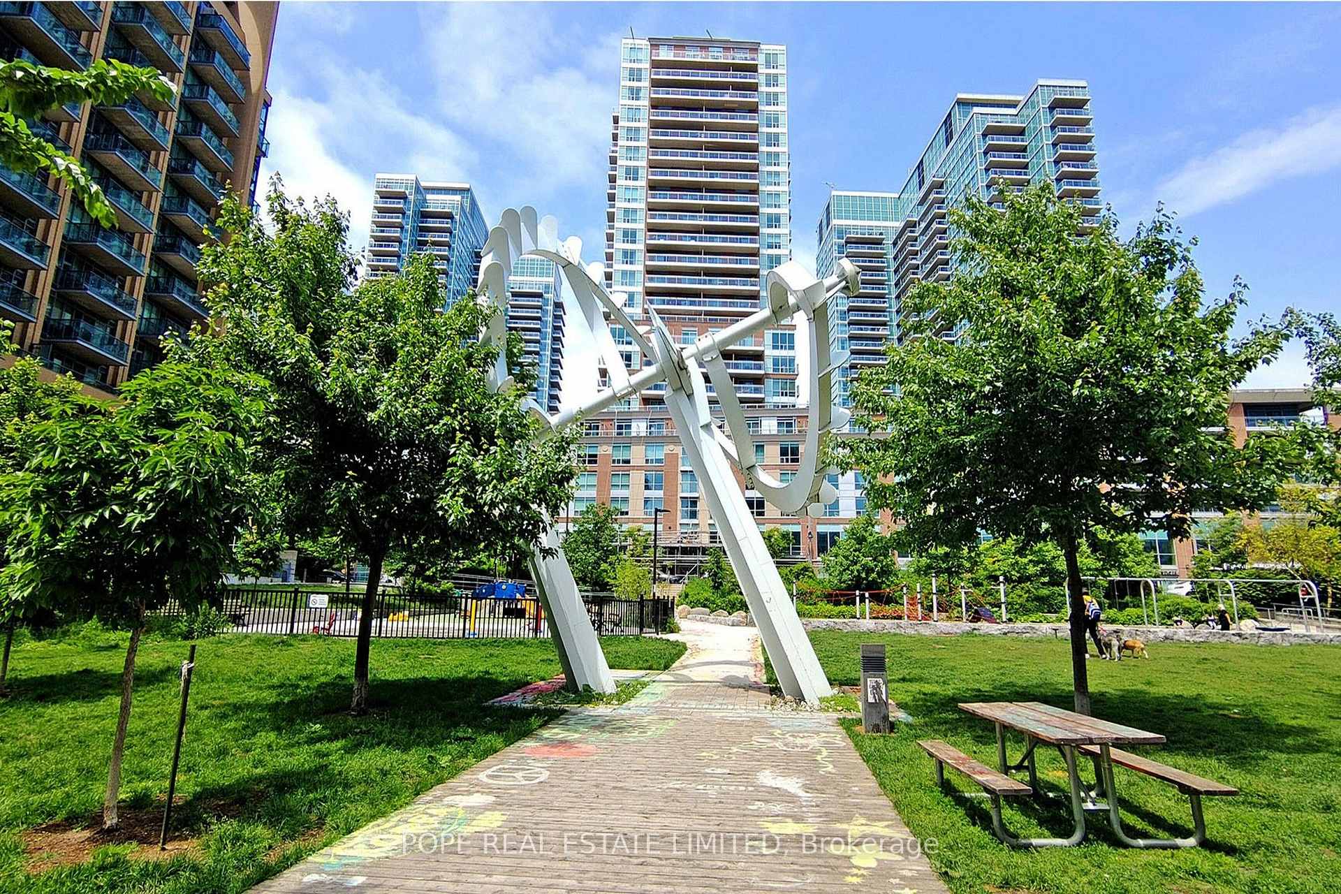 Photo 4 of Unit 616, 85 East Liberty Street, Toronto, Niagara — HOMEH