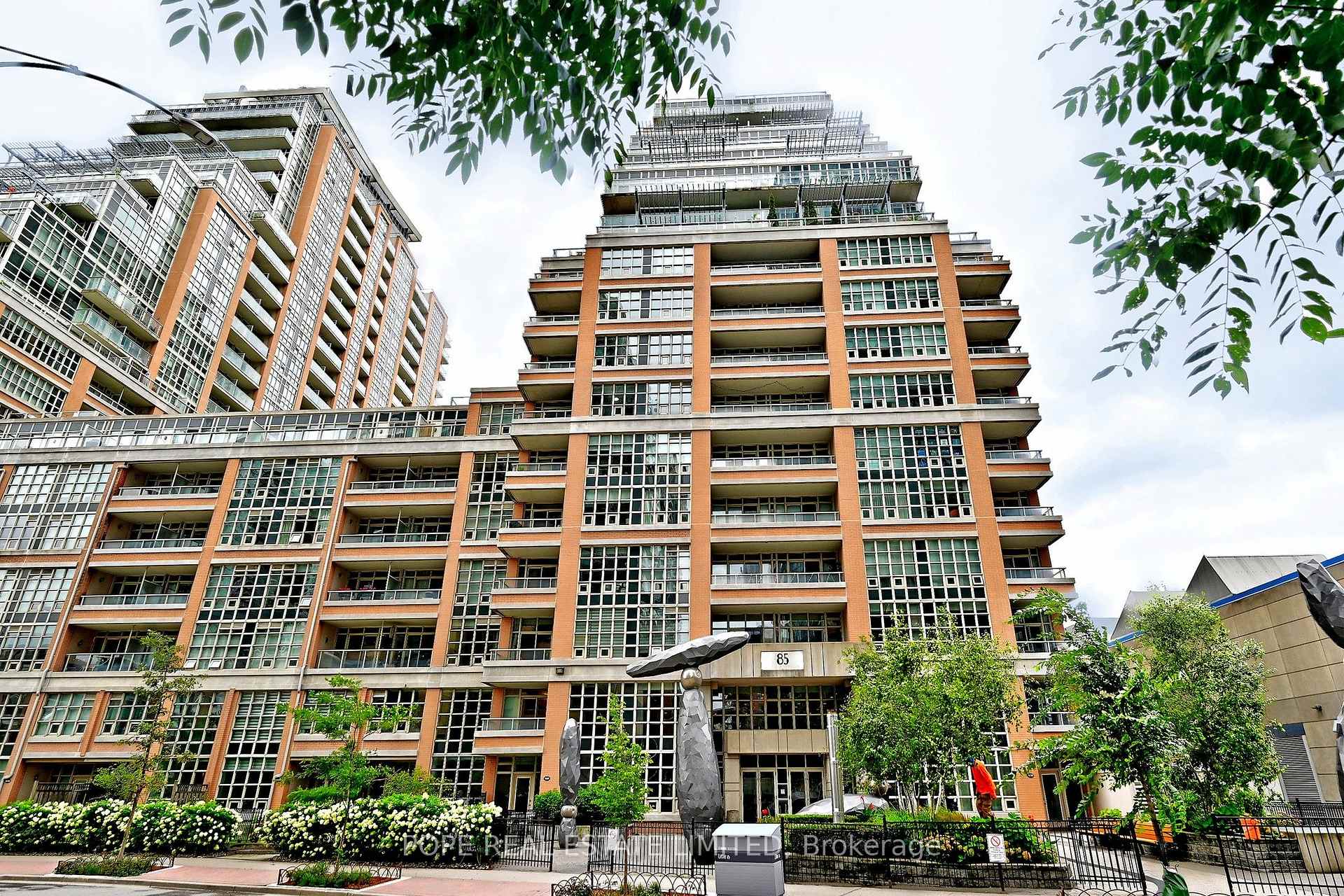 Photo 35 of Unit 616, 85 East Liberty Street, Toronto, Niagara — HOMEH