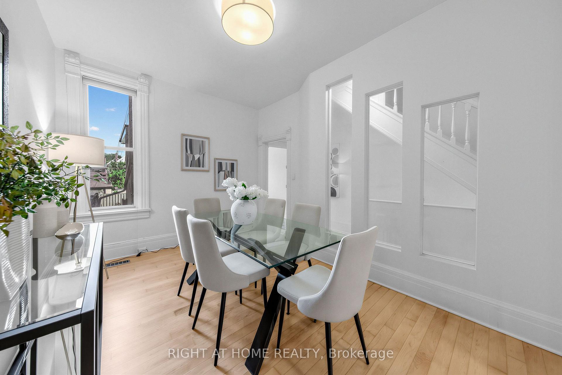 Photo 7 of 117 Concord Avenue, Toronto, Palmerston-Little Italy — HOMEH
