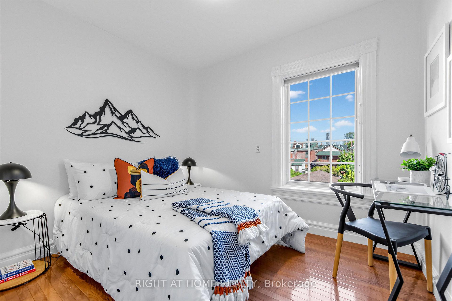 Photo 12 of 117 Concord Avenue, Toronto, Palmerston-Little Italy — HOMEH