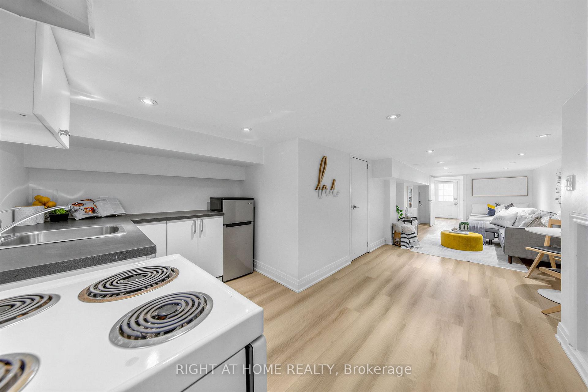 Photo 26 of 117 Concord Avenue, Toronto, Palmerston-Little Italy — HOMEH