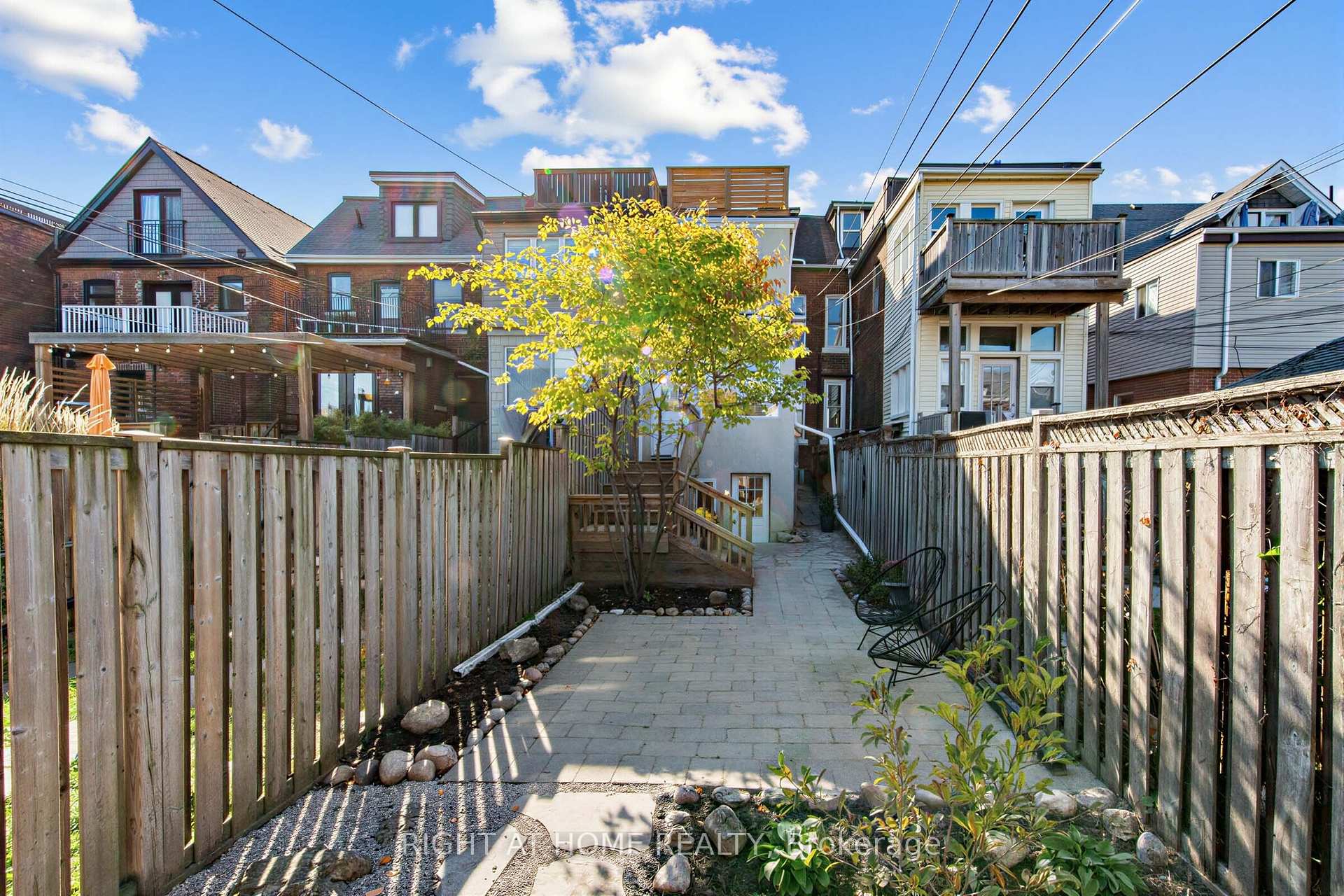 Photo 34 of 117 Concord Avenue, Toronto, Palmerston-Little Italy — HOMEH