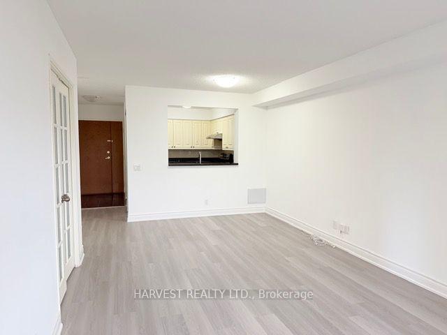 Photo 8 of Unit 710, 100 Upper Madison Avenue, North York, Lansing-Westgate — HOMEH