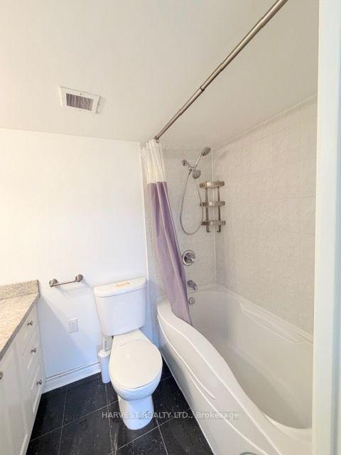 Photo 17 of Unit 710, 100 Upper Madison Avenue, North York, Lansing-Westgate — HOMEH