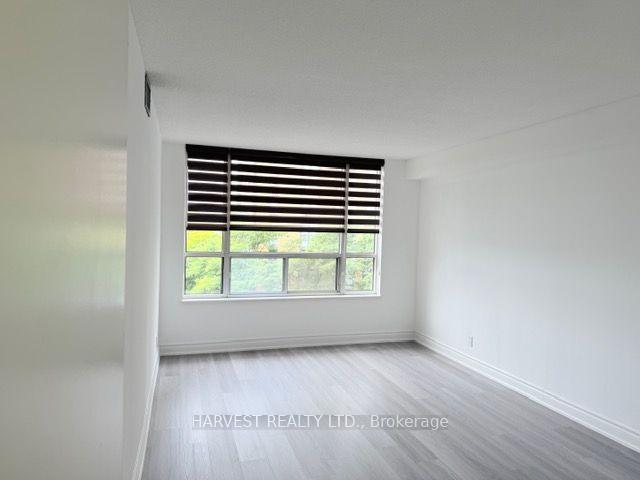 Photo 18 of Unit 710, 100 Upper Madison Avenue, North York, Lansing-Westgate — HOMEH