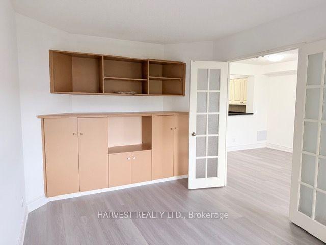 Photo 19 of Unit 710, 100 Upper Madison Avenue, North York, Lansing-Westgate — HOMEH