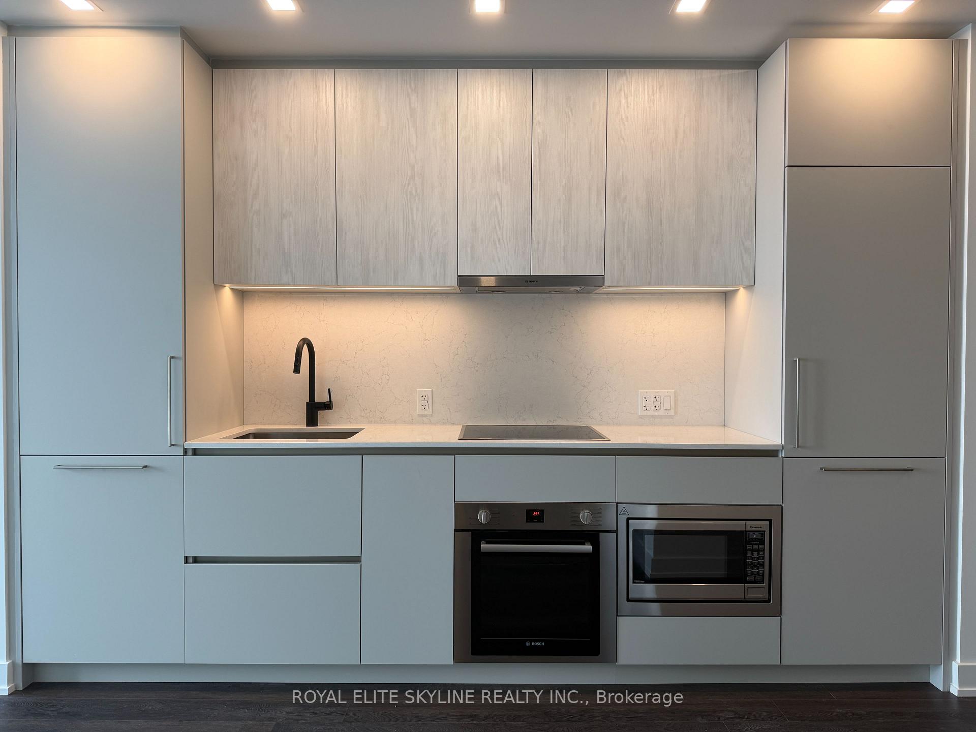 Photo 3 of Unit 4801, 609 Sherbourne Street, Toronto, North St. James Town — HOMEH