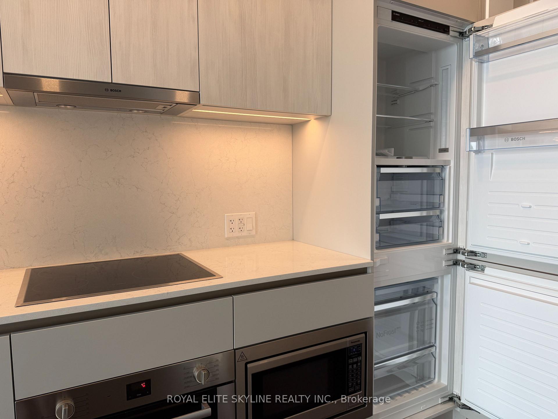 Photo 7 of Unit 4801, 609 Sherbourne Street, Toronto, North St. James Town — HOMEH