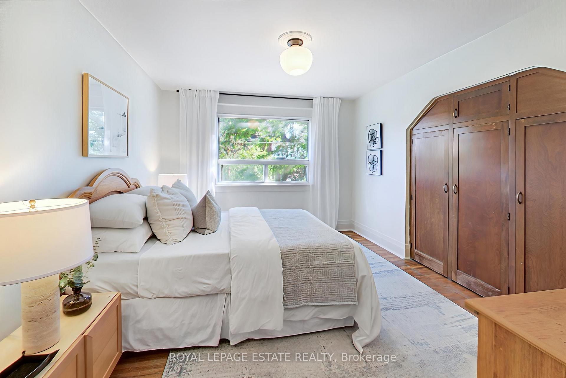 Photo 11 of 20 Stephenson Avenue, Toronto, East End-Danforth — HOMEH