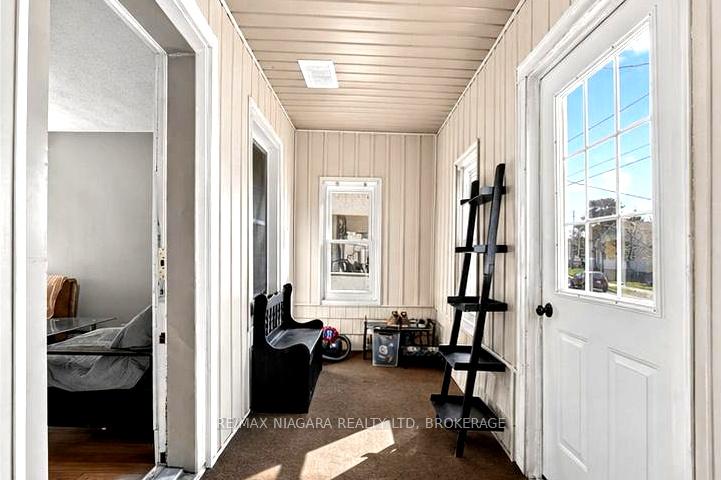 Photo 35 of 214 Niagara Street, St. Catharines, Facer — HOMEH
