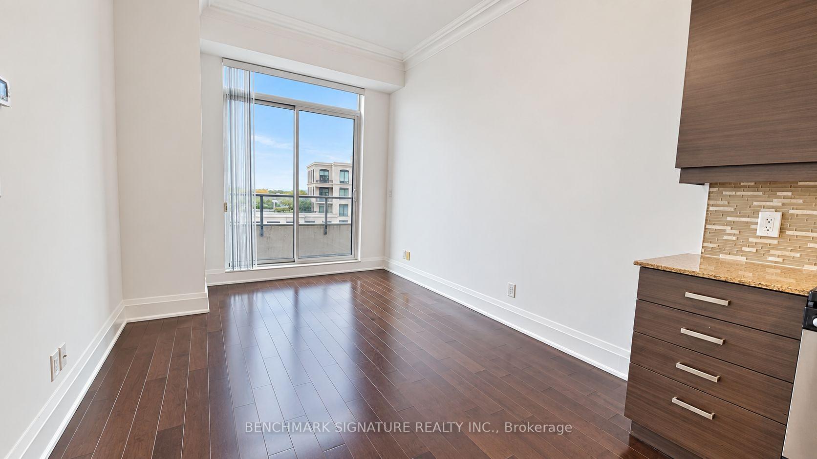 Photo 10 of Unit Ph12, 8228 Birchmount Road, Markham, Unionville — HOMEH