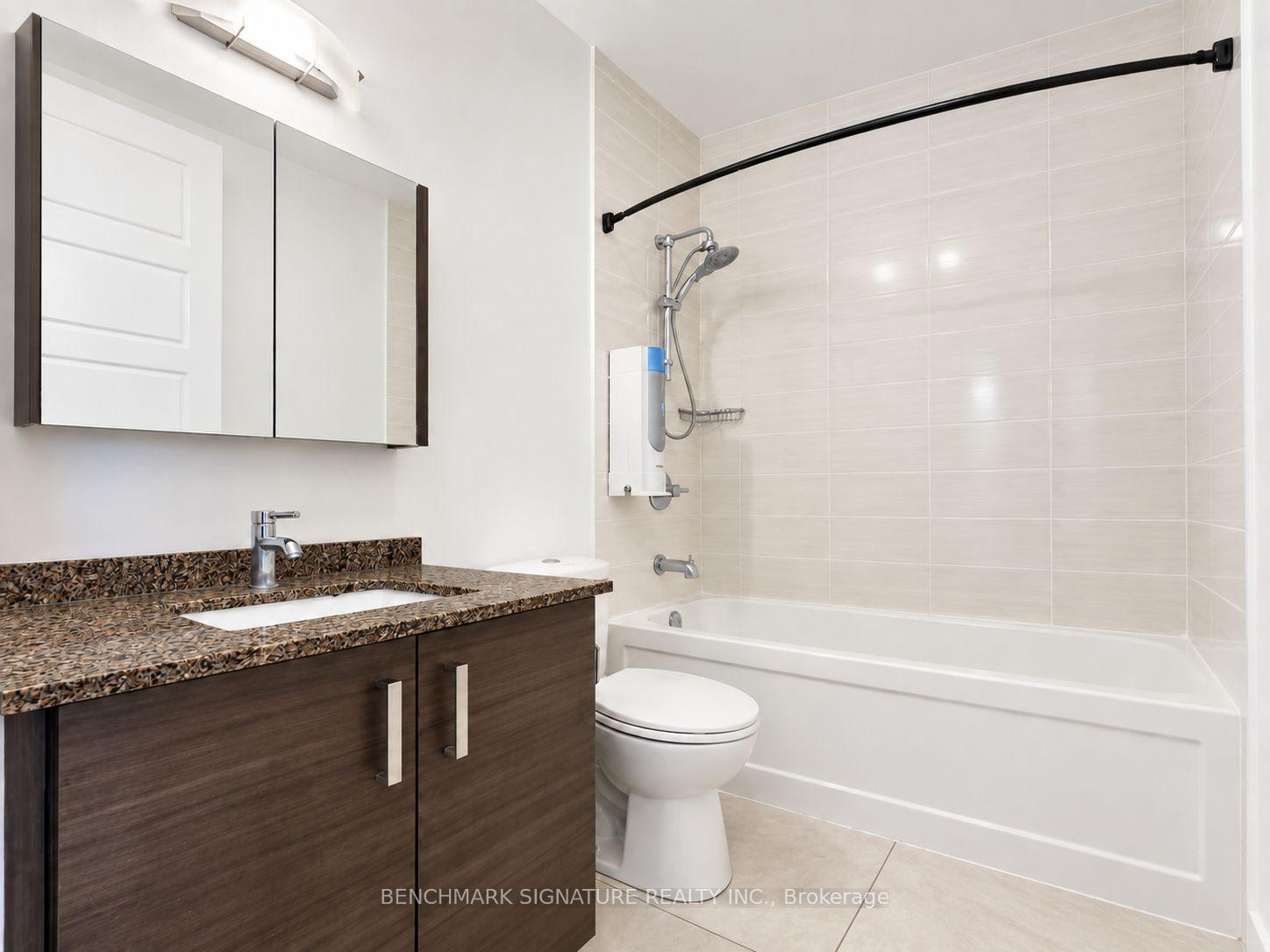 Photo 24 of Unit Ph12, 8228 Birchmount Road, Markham, Unionville — HOMEH