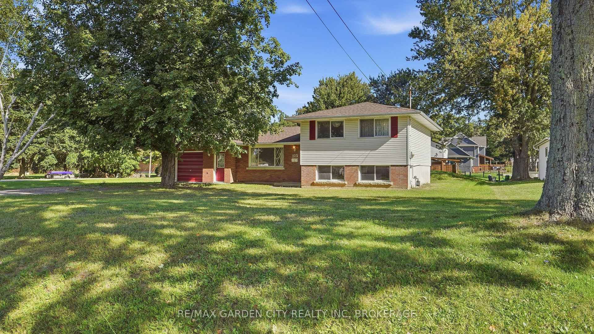 Photo 5 of 125 Inman Road, Haldimand, Dunnville — HOMEH