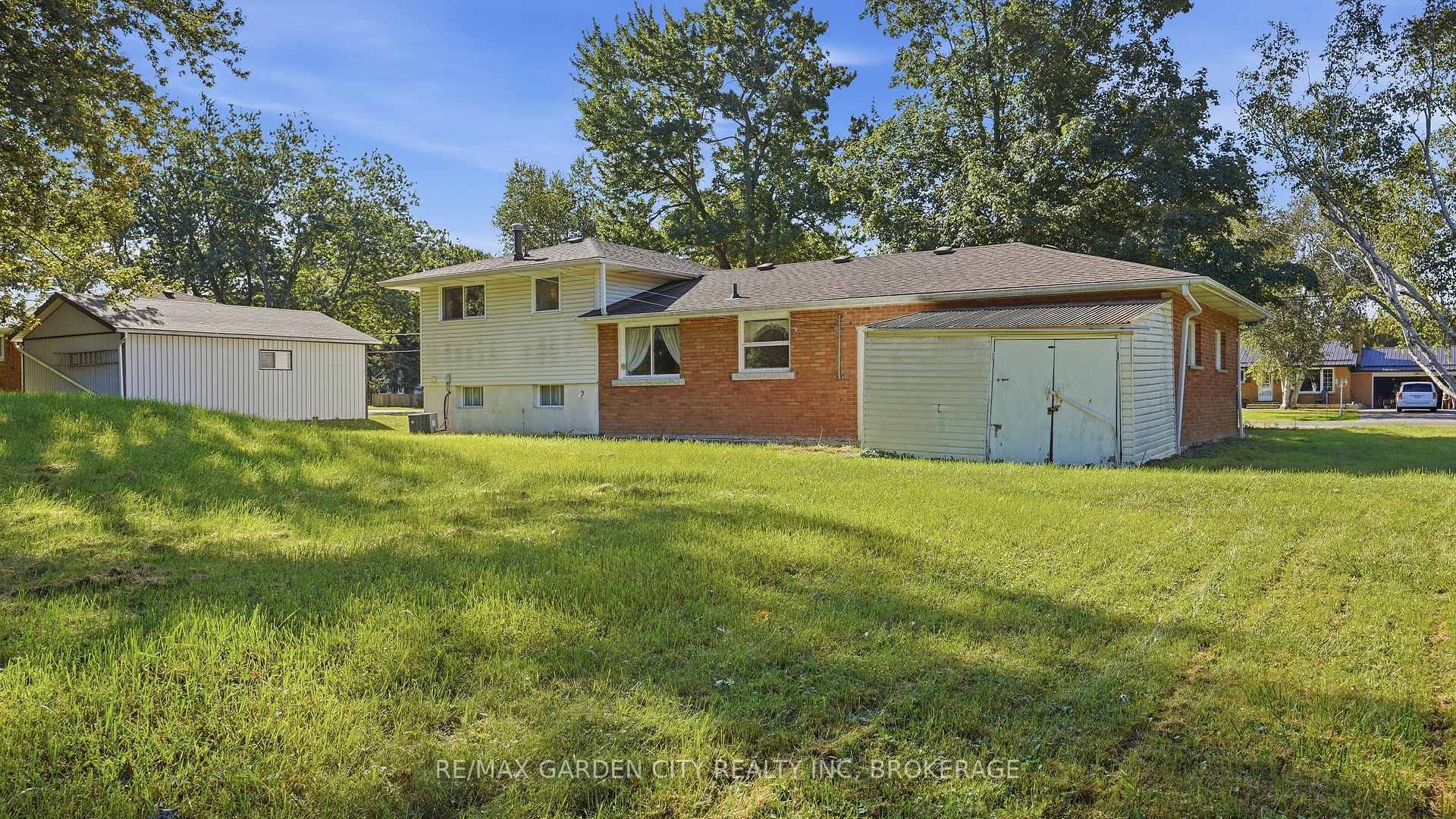 Photo 35 of 125 Inman Road, Haldimand, Dunnville — HOMEH