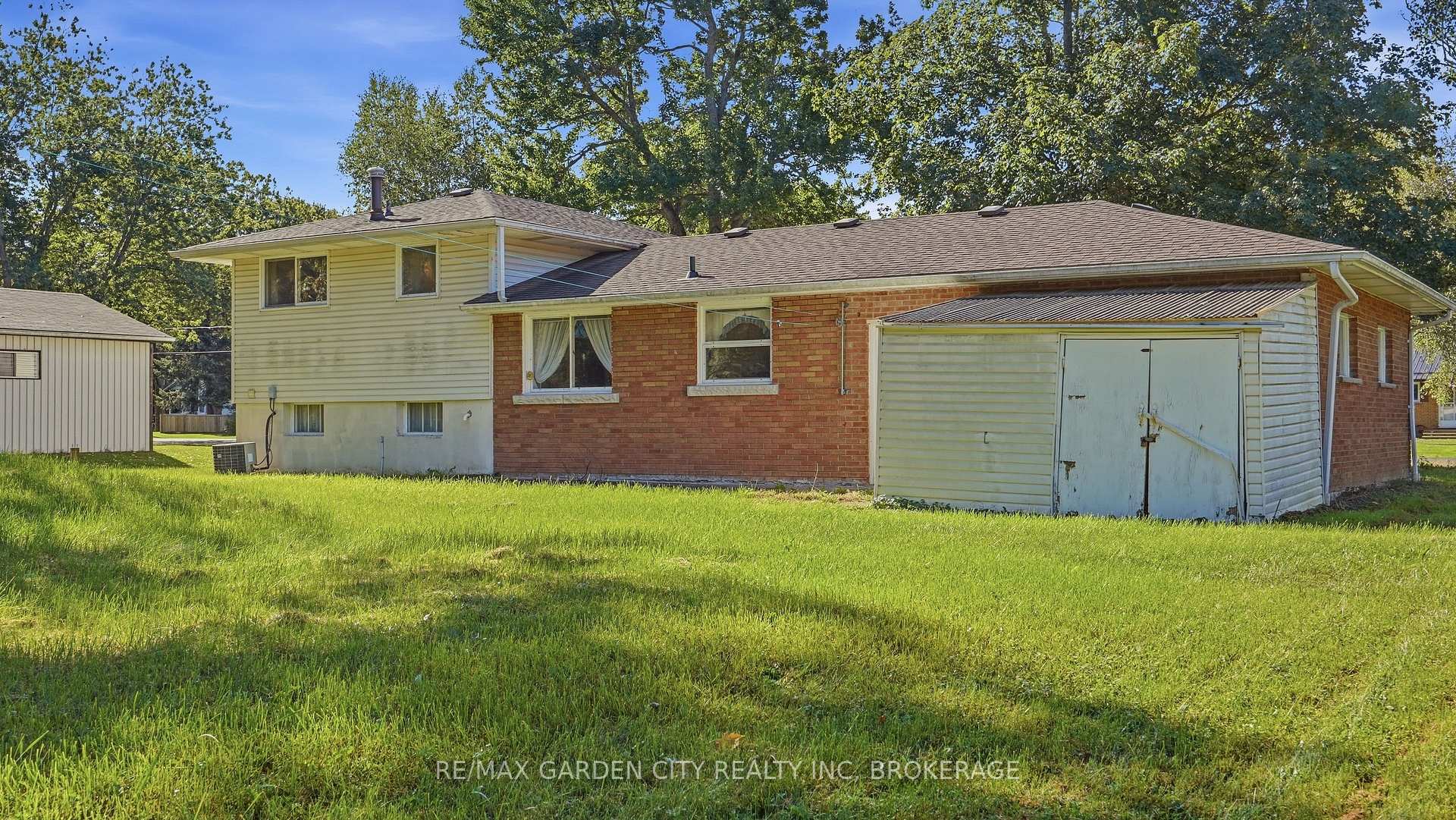 Photo 36 of 125 Inman Road, Haldimand, Dunnville — HOMEH
