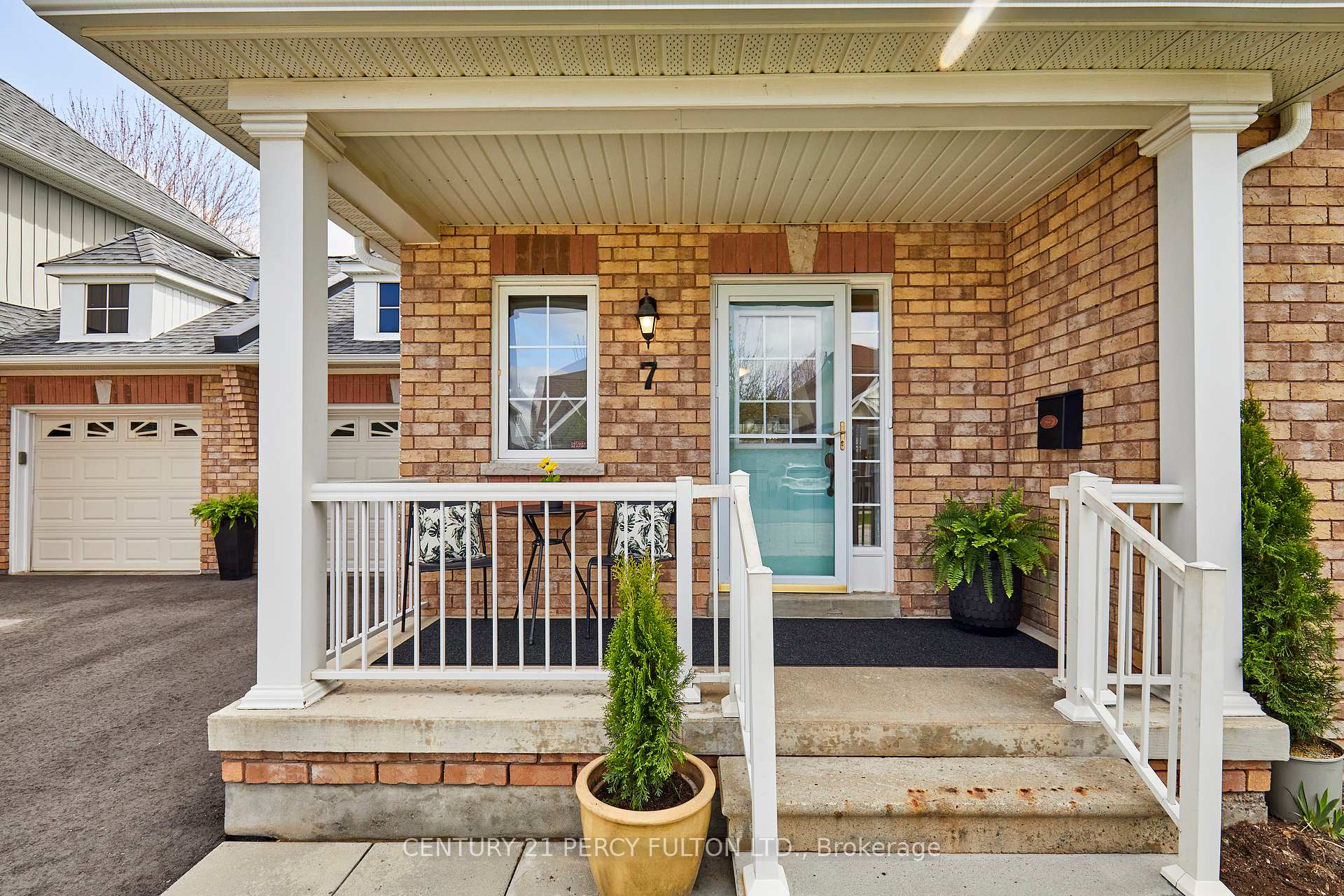 Photo 3 of Unit G7, 7 Gidley Lane, Ajax, Central — HOMEH