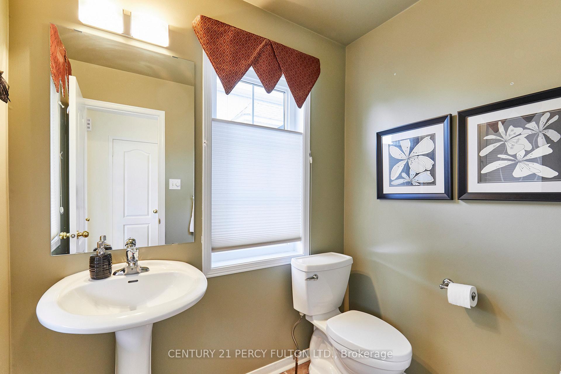 Photo 6 of Unit G7, 7 Gidley Lane, Ajax, Central — HOMEH