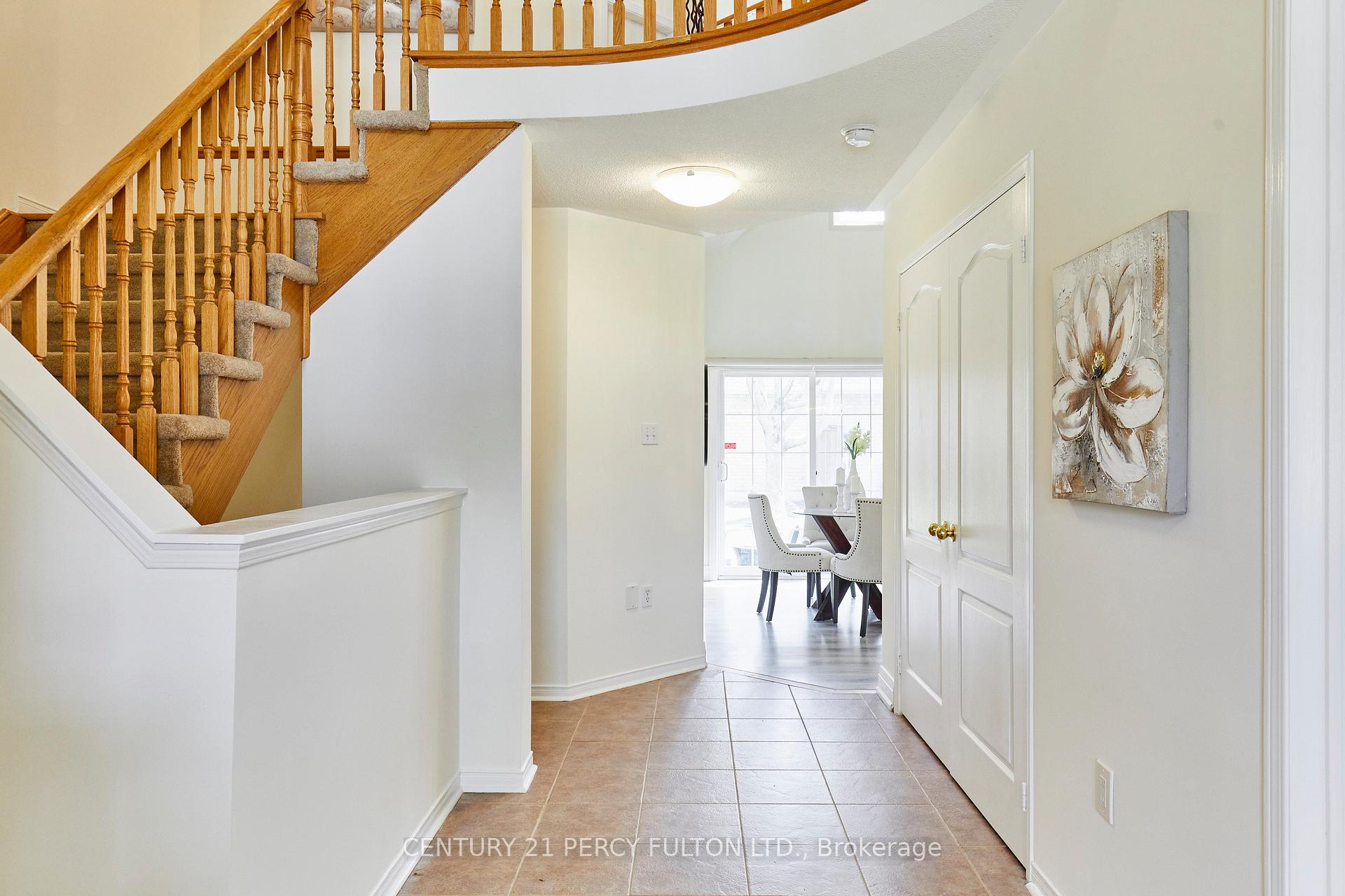 Photo 7 of Unit G7, 7 Gidley Lane, Ajax, Central — HOMEH