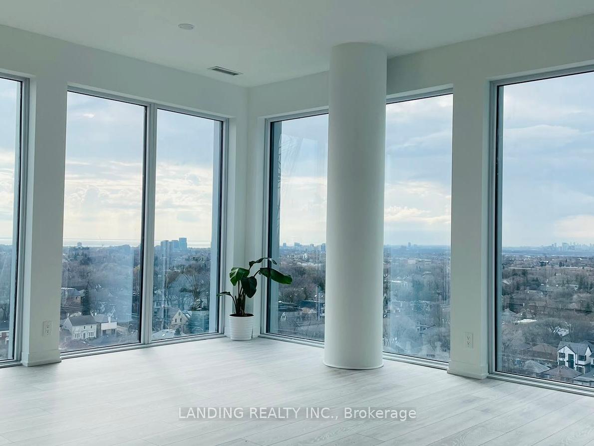 Photo 2 of Unit 1721, 2020 bathurst Street, Toronto, Humewood-Cedarvale — HOMEH