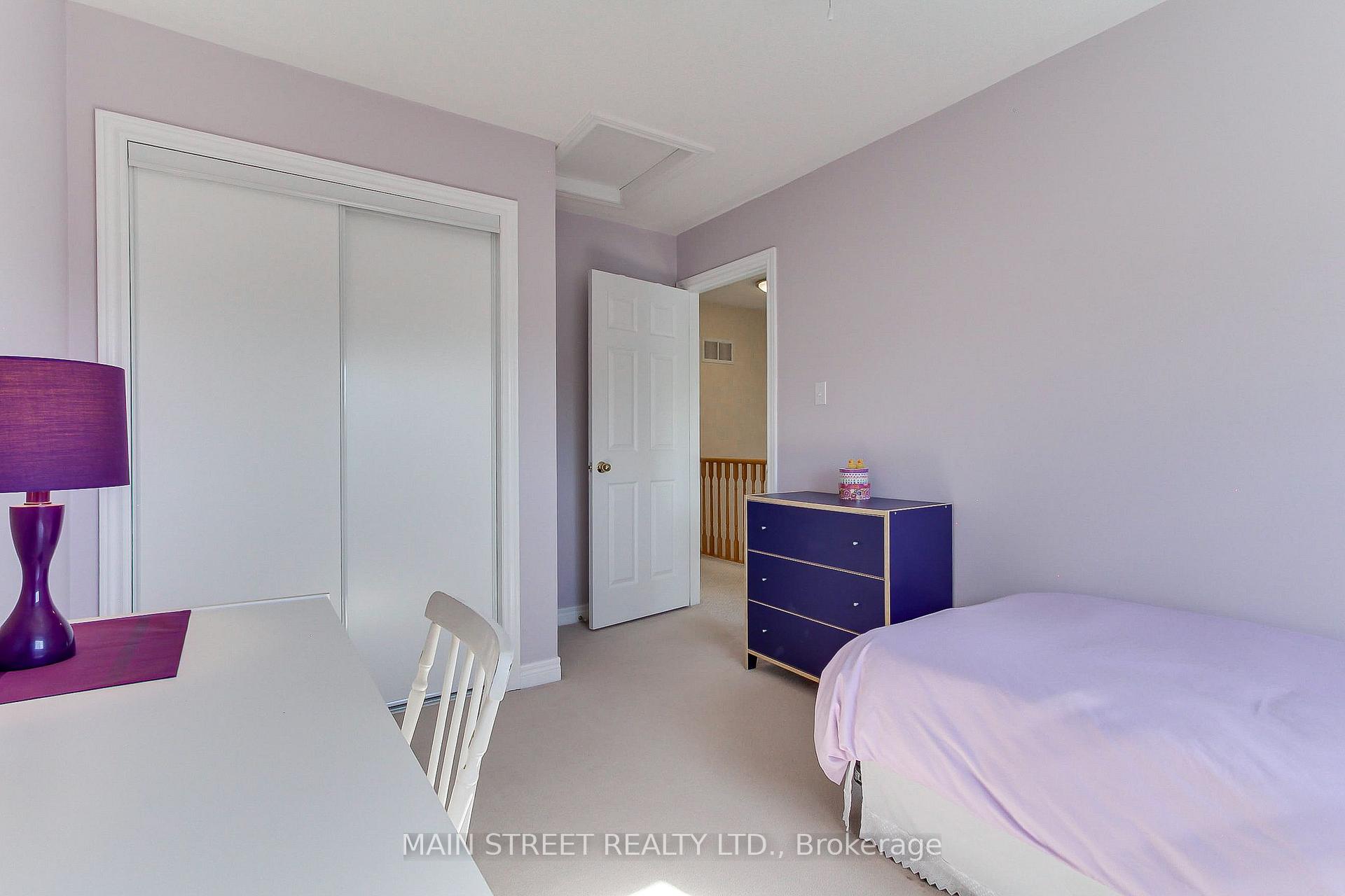 Photo 27 of 65 Ian Drive, Georgina, Keswick South — HOMEH