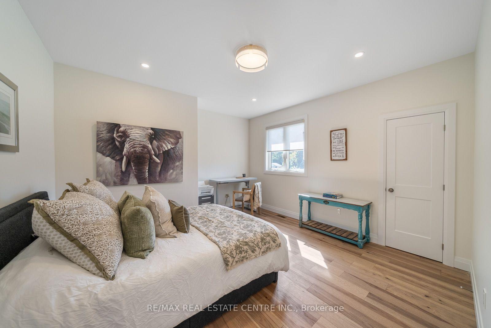 Photo 36 of 289 Centennial Drive, Midland — HOMEH