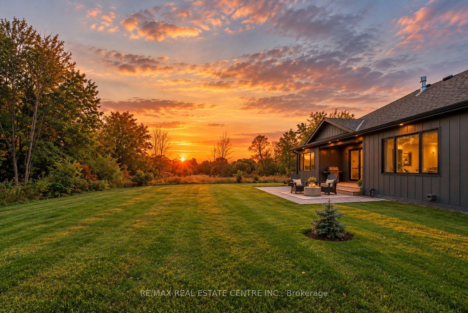 Photo 44 of 289 Centennial Drive, Midland — HOMEH