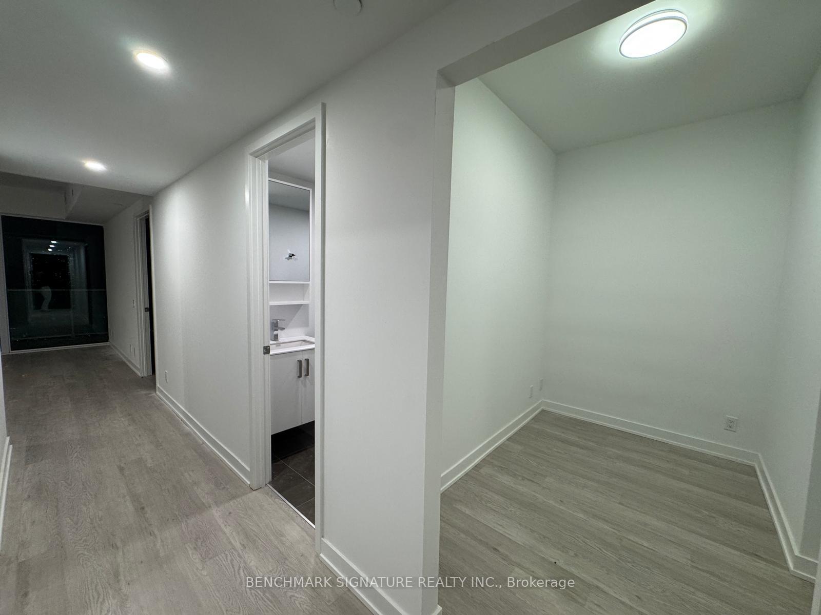 Photo 2 of Unit 5806, 88 Queen Street E, Toronto, Church-Yonge Corridor — HOMEH
