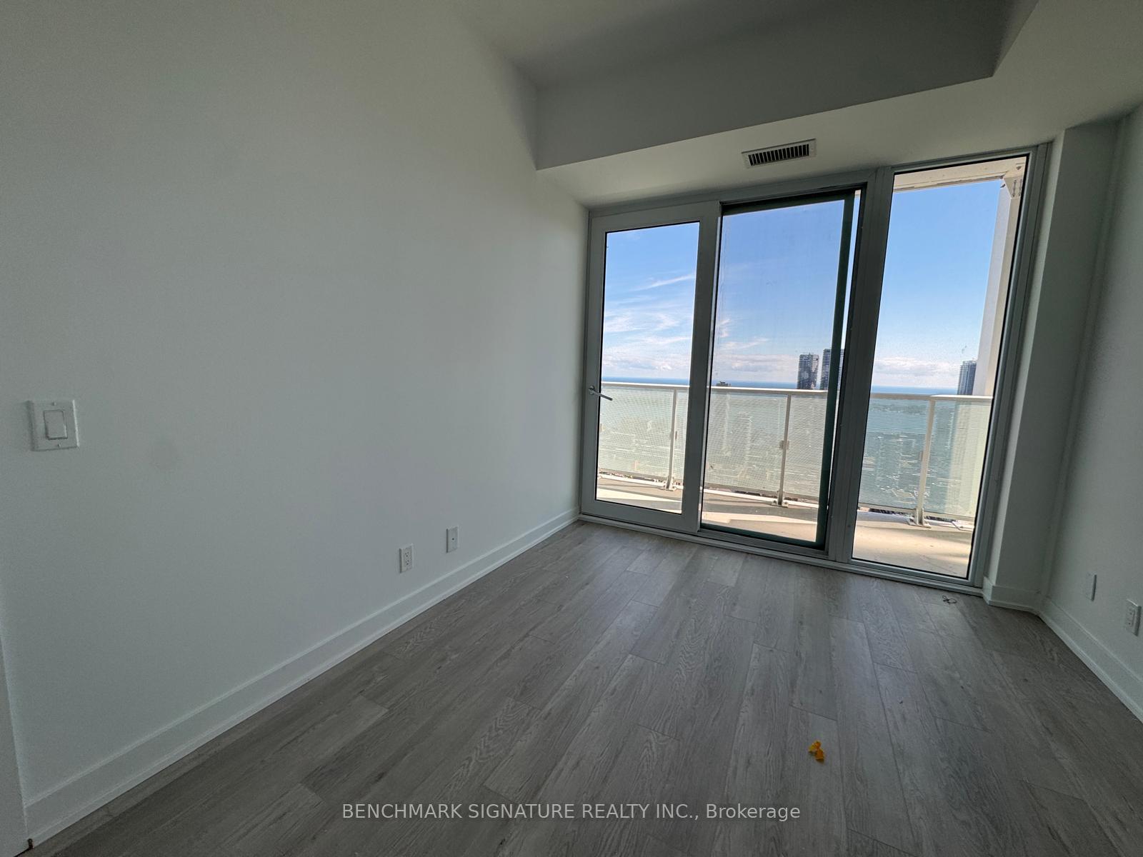 Photo 14 of Unit 5806, 88 Queen Street E, Toronto, Church-Yonge Corridor — HOMEH