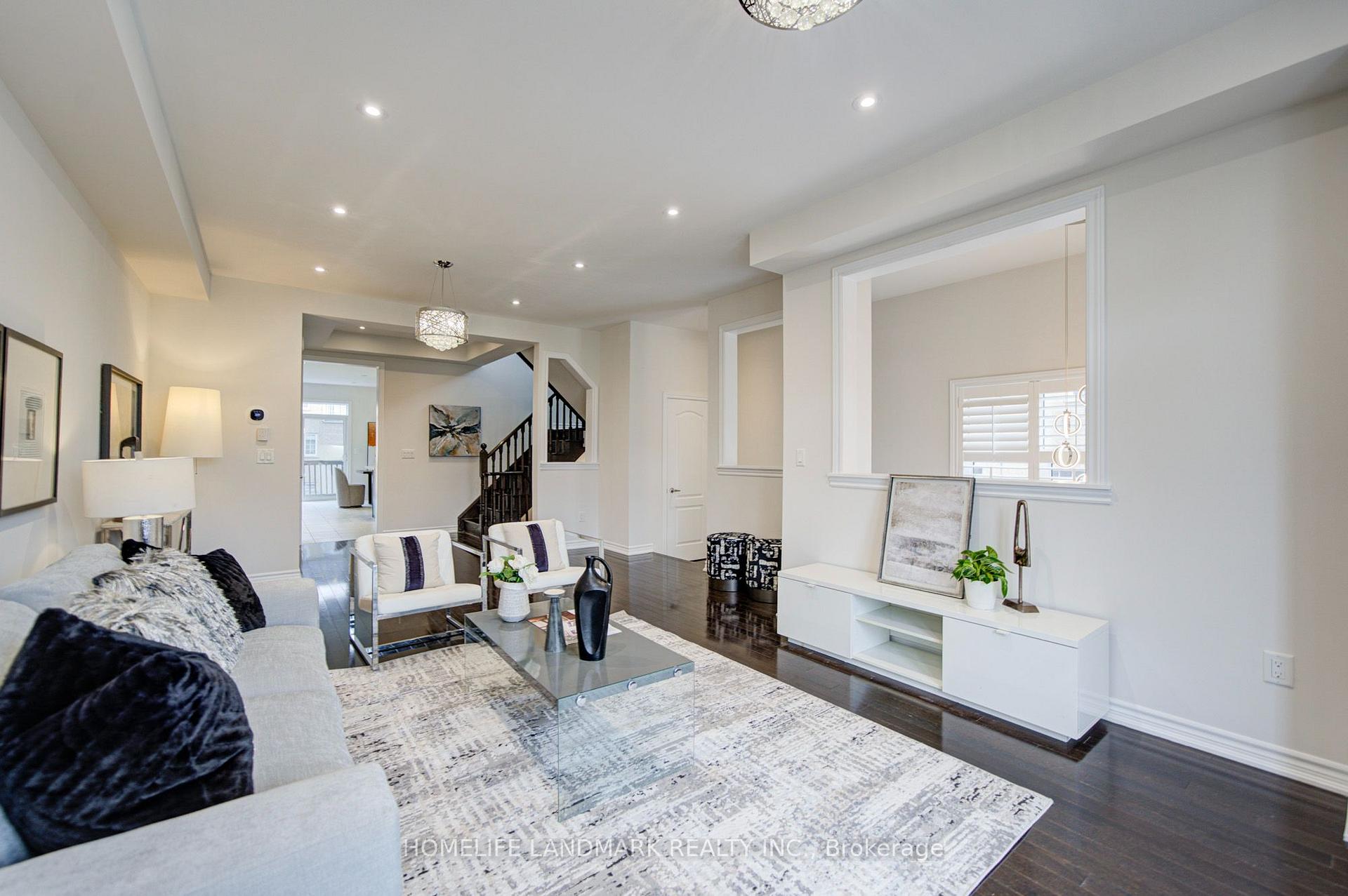 Photo 18 of 17 Etherington Way, Markham, Victoria Square — HOMEH