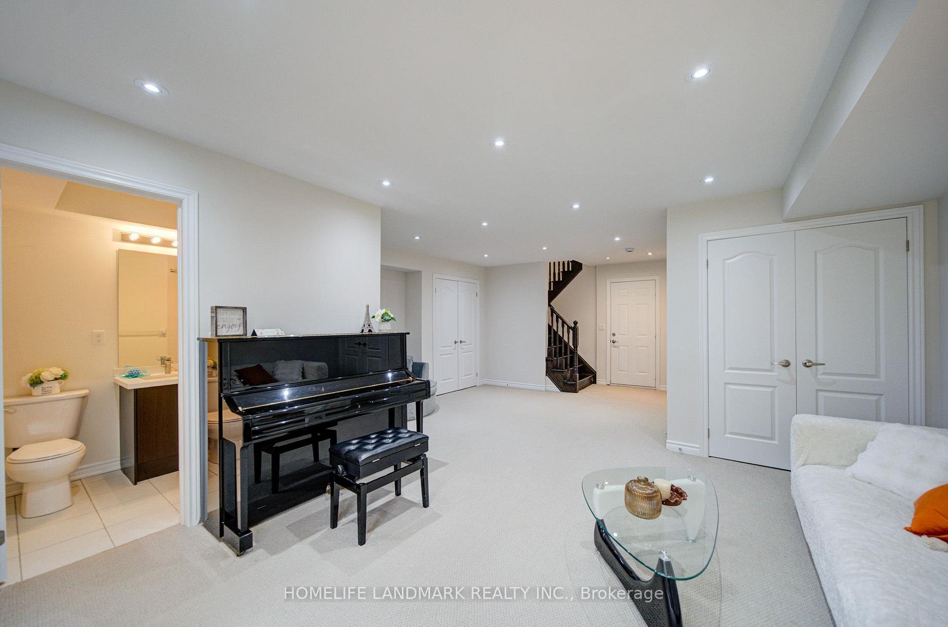 Photo 62 of 17 Etherington Way, Markham, Victoria Square — HOMEH