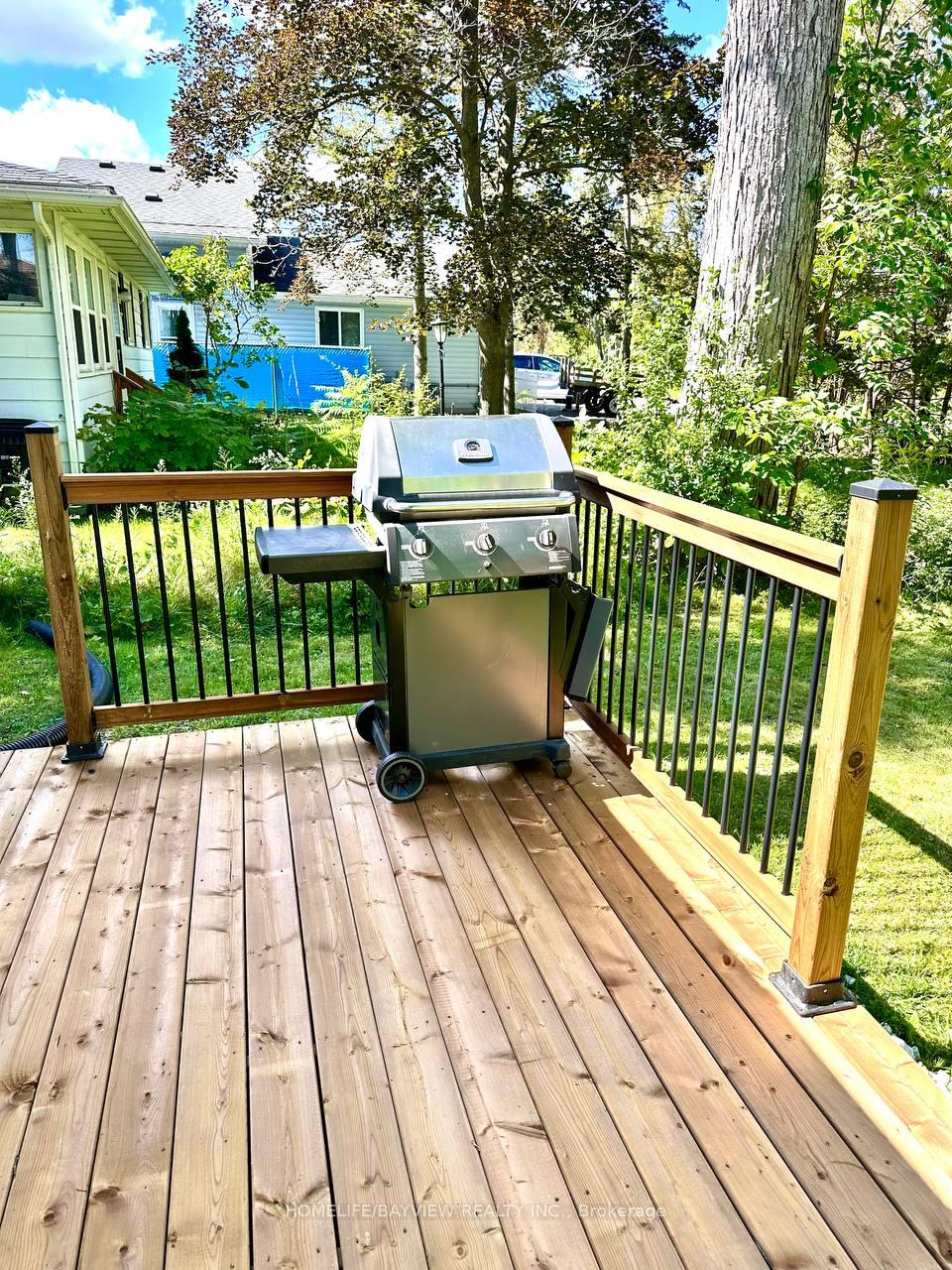 Photo 3 of 1119 Poplar Drive, Innisfil, Gilford — HOMEH