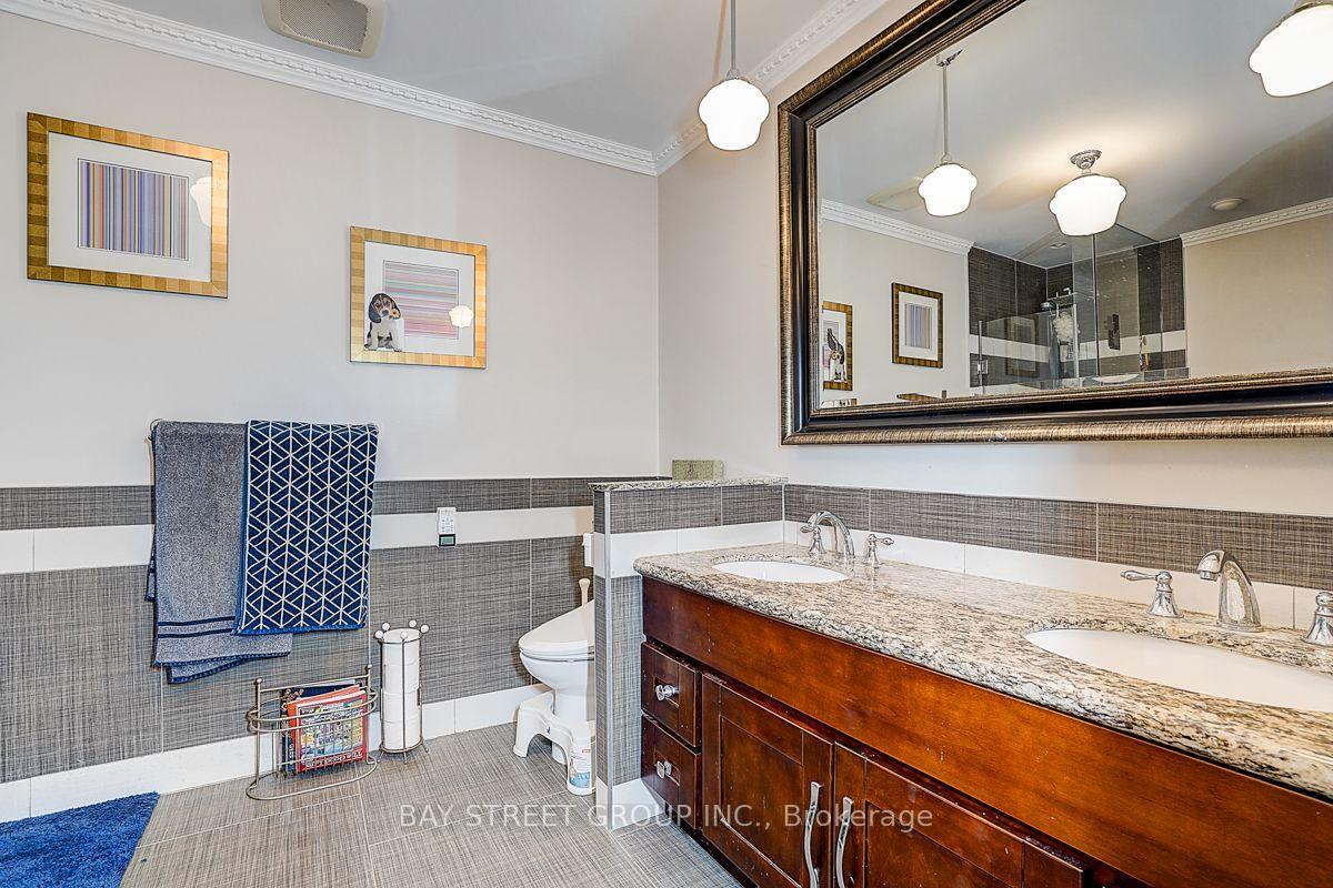 Photo 26 of 304 Charlton Avenue, Vaughan, Brownridge — HOMEH