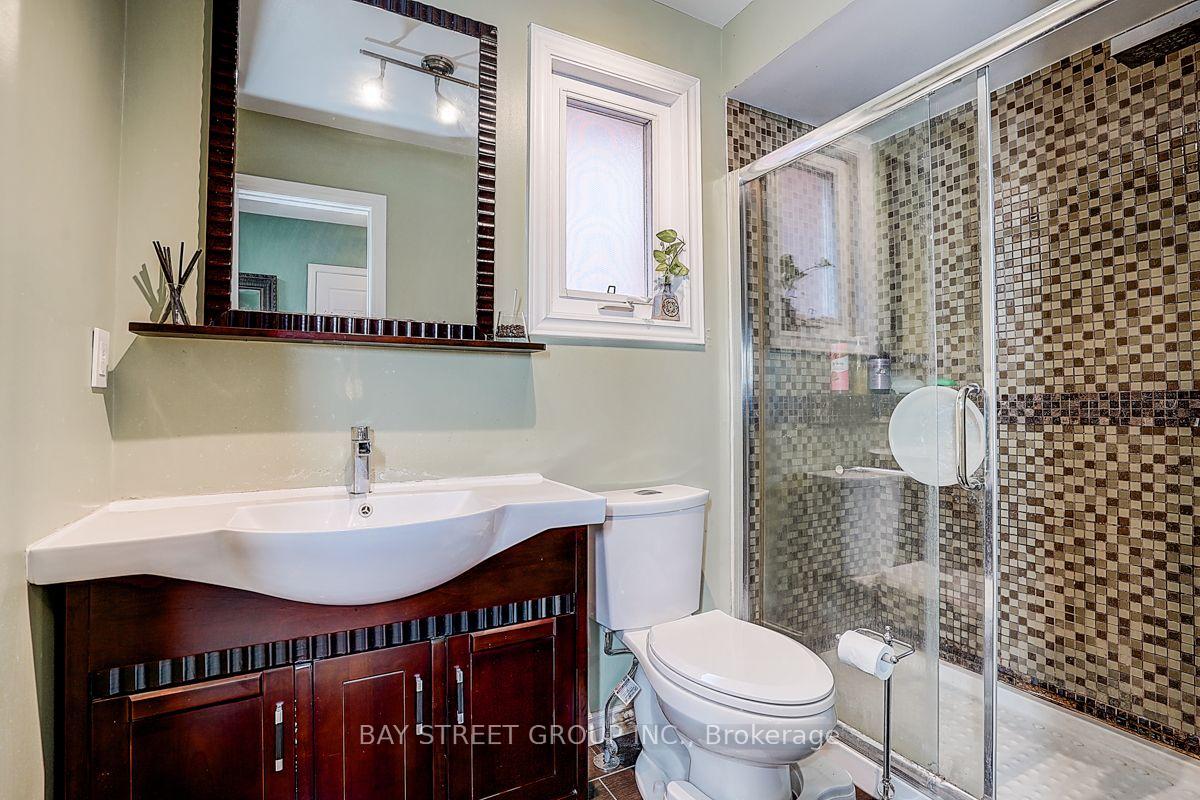 Photo 28 of 304 Charlton Avenue, Vaughan, Brownridge — HOMEH