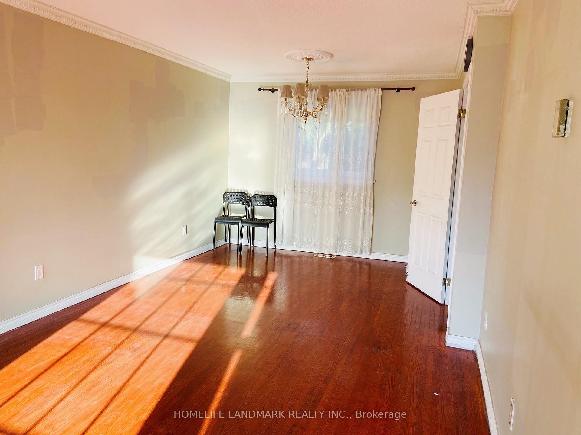 Photo 2 of 12 Lehar Crescent, North York, Hillcrest Village — HOMEH
