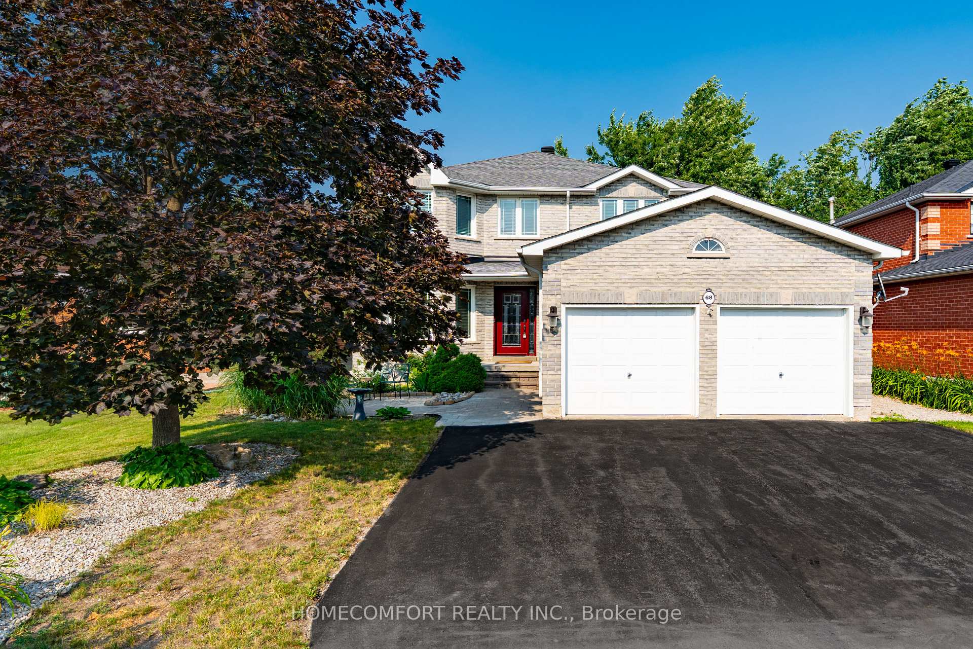 Photo 2 of 68 Grace Crescent, Barrie, Painswick South — HOMEH