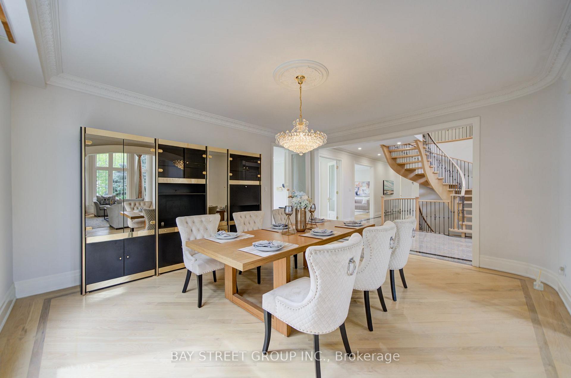Photo 10 of 58 Bowan Court, North York, Bayview Woods-Steeles — HOMEH