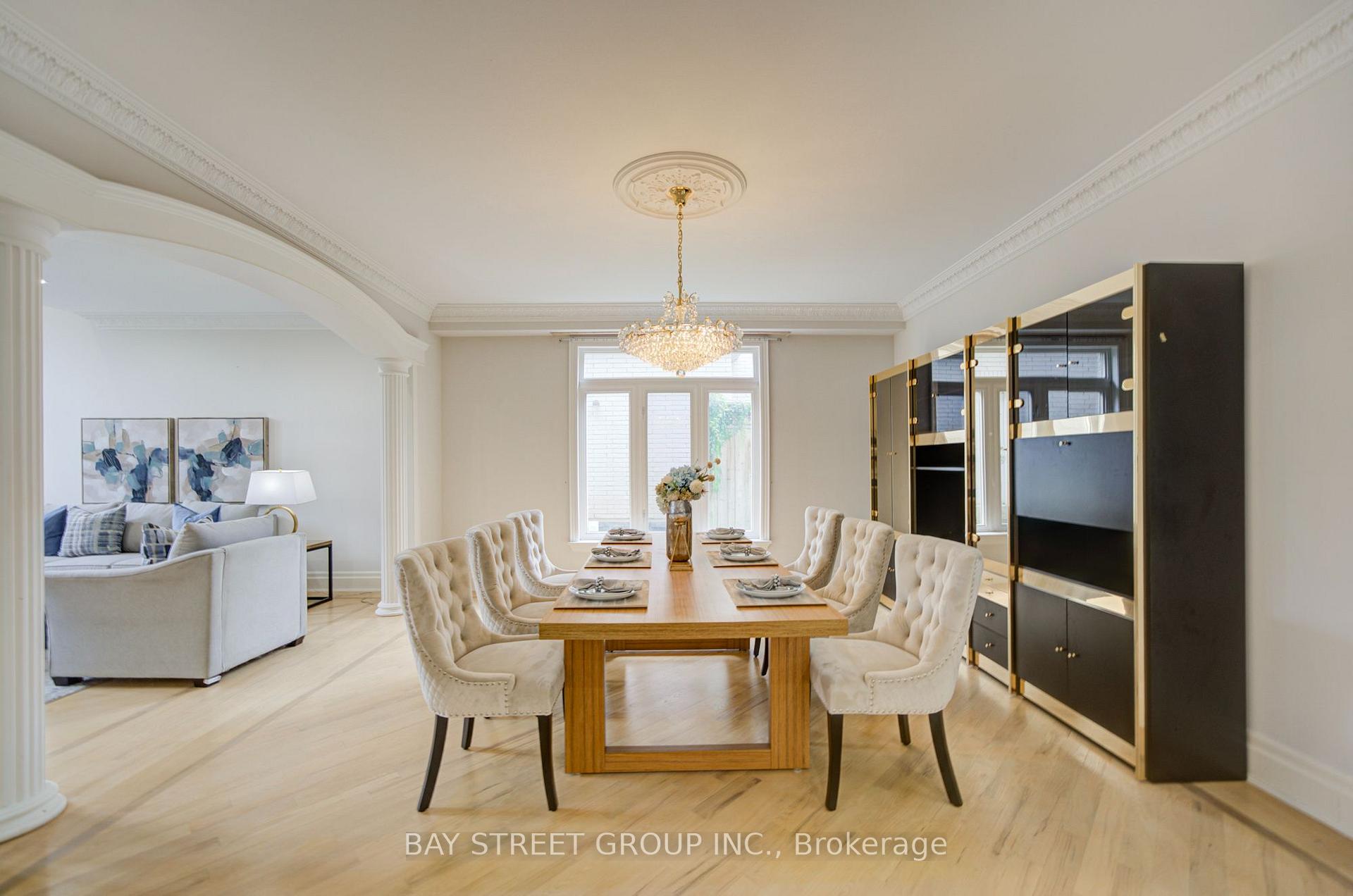 Photo 11 of 58 Bowan Court, North York, Bayview Woods-Steeles — HOMEH