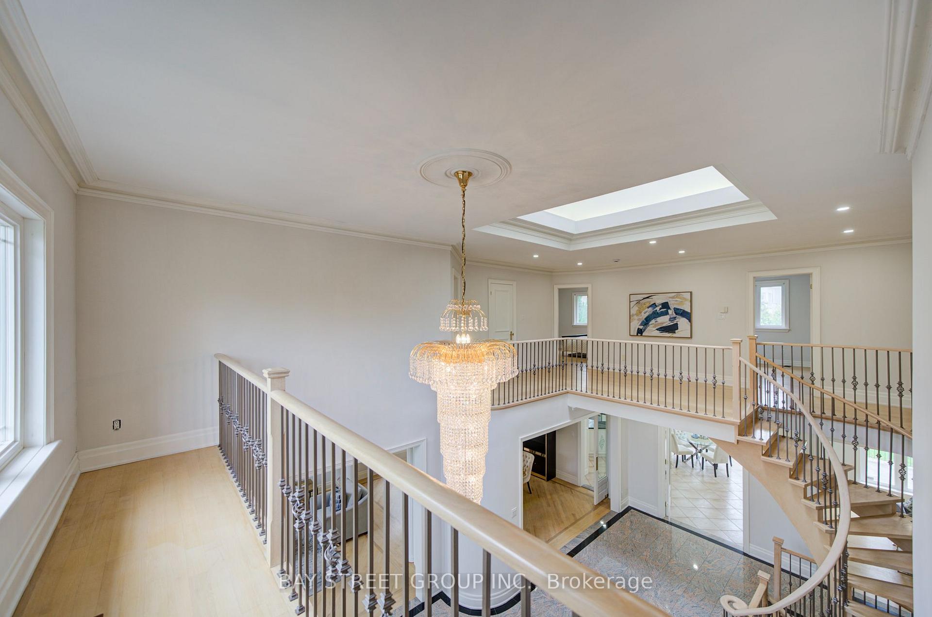 Photo 19 of 58 Bowan Court, North York, Bayview Woods-Steeles — HOMEH